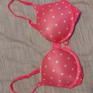 Victoria's Secret Bombshell Bra Pink 32A
